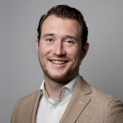 Portret van Nick de Bree, oprichter van De Bree Consultancy